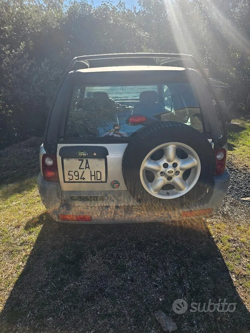 Land Rover Freelander 2000 photo 4