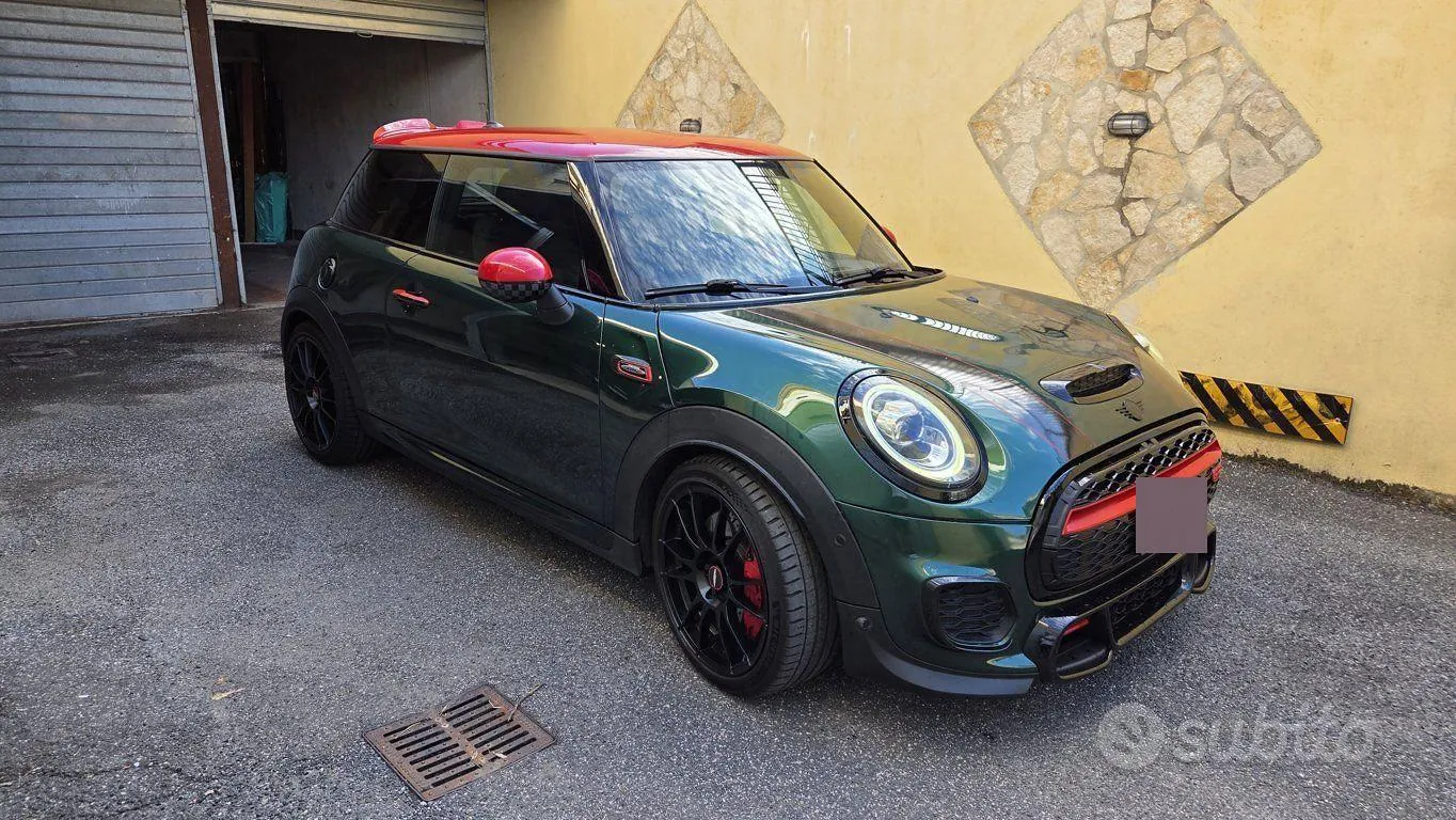 Mini John Cooper Works 2018 photo 2