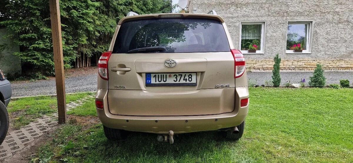 Toyota Rav4 2011 photo 3