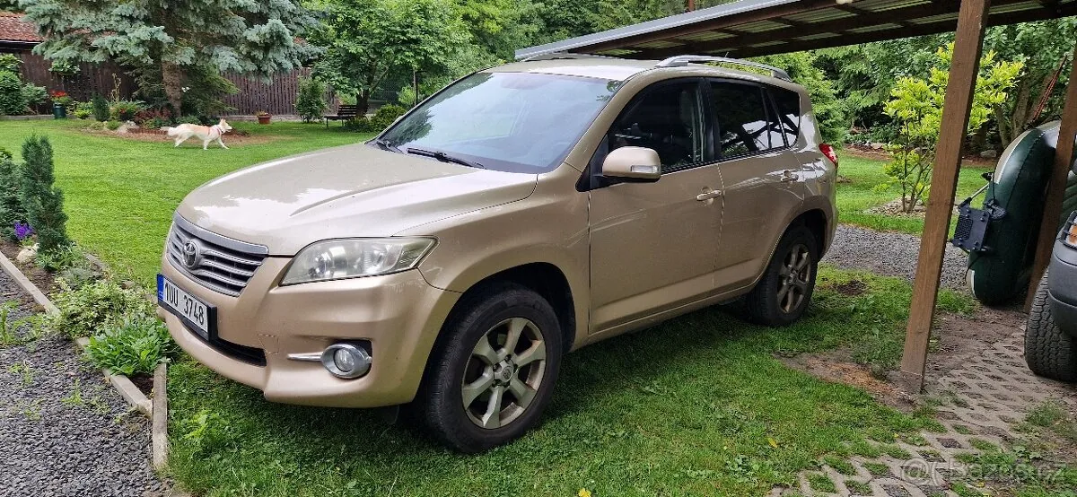 Toyota Rav4 2011 photo 4