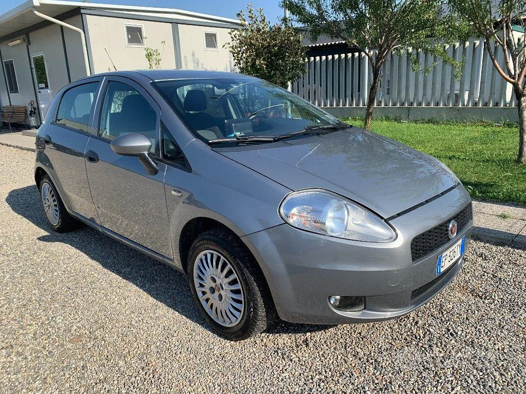 Fiat Punto 2013 photo 3