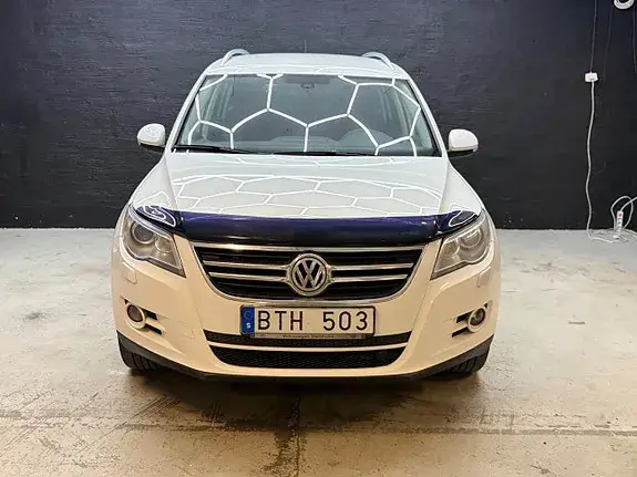 Volkswagen Tiguan 2010 photo 4
