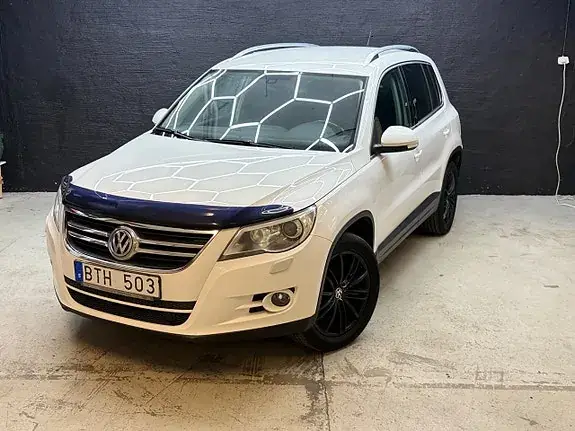 Volkswagen Tiguan 2010 photo 2