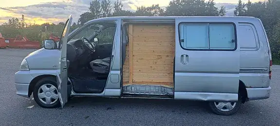 Toyota Hiace 2007 photo 5