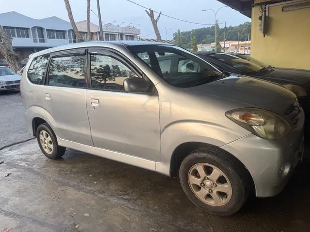 Toyota Avanza
