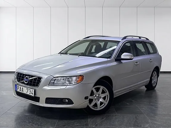 Volvo V70 2010 photo 5
