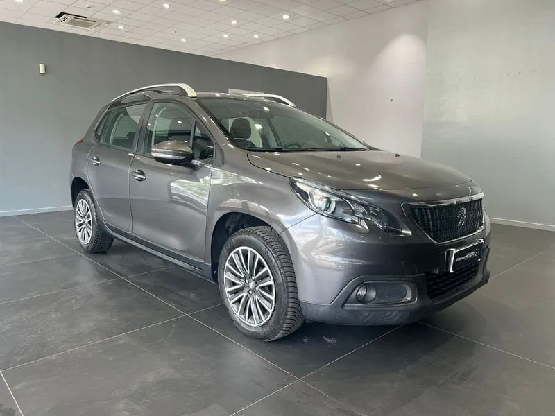 Peugeot 2008 2019 photo 2