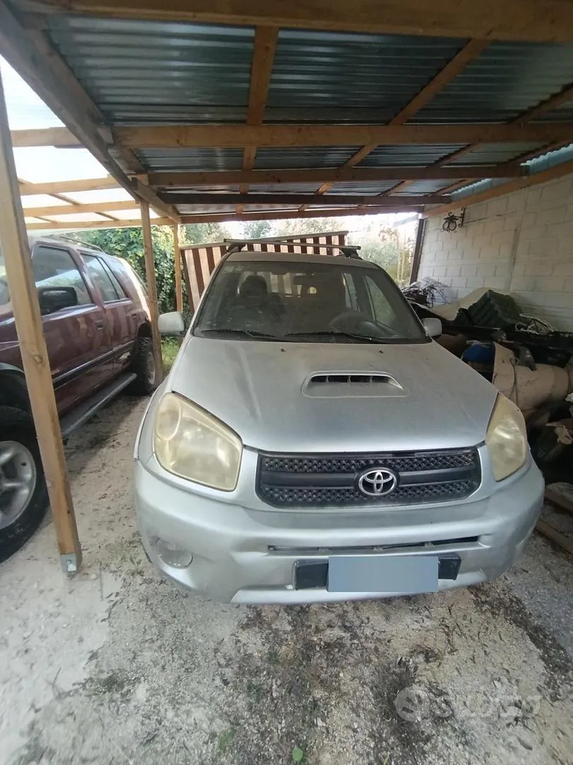 Toyota Rav4 2004 photo 3