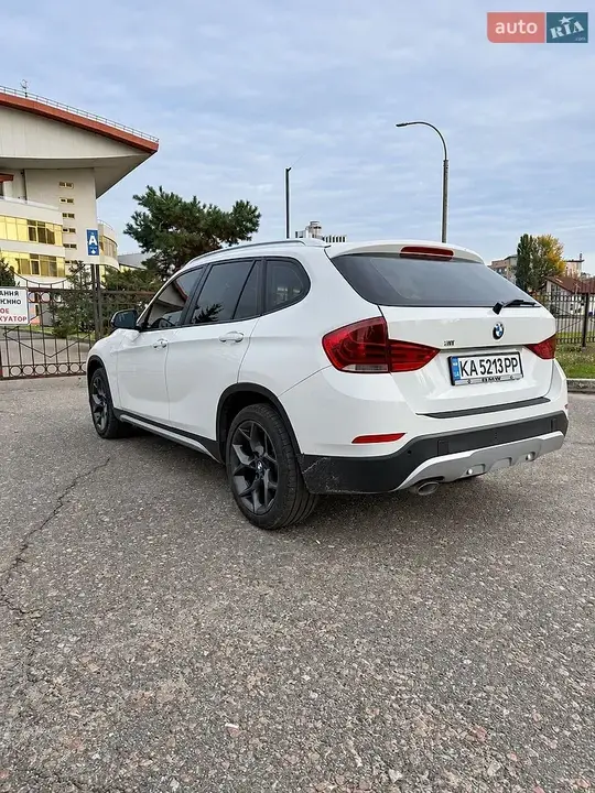 BMW X1 2013 photo 4