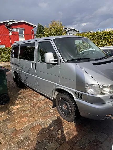 Volkswagen Caravelle 2002 photo 2