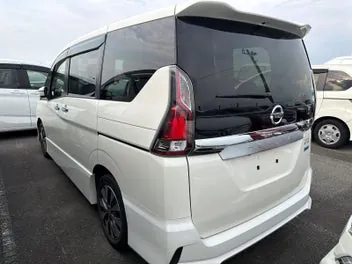 Nissan Serena 2017 photo 5