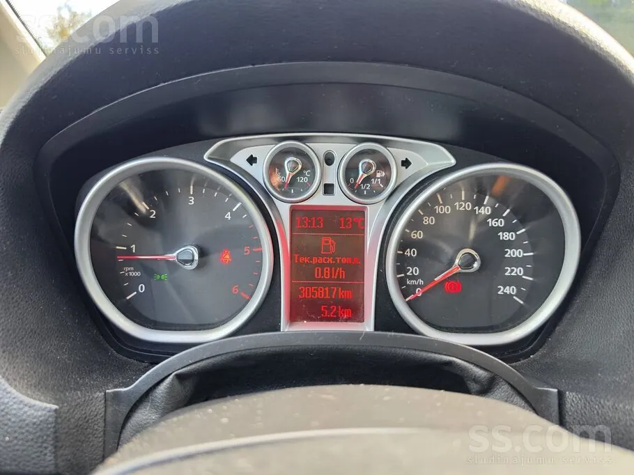 Ford C-Max 2010 photo 4