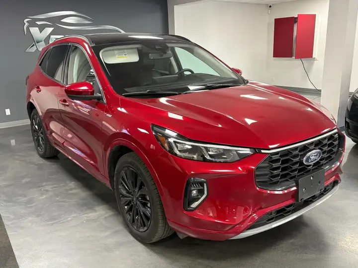 Ford Escape 2023 photo 4