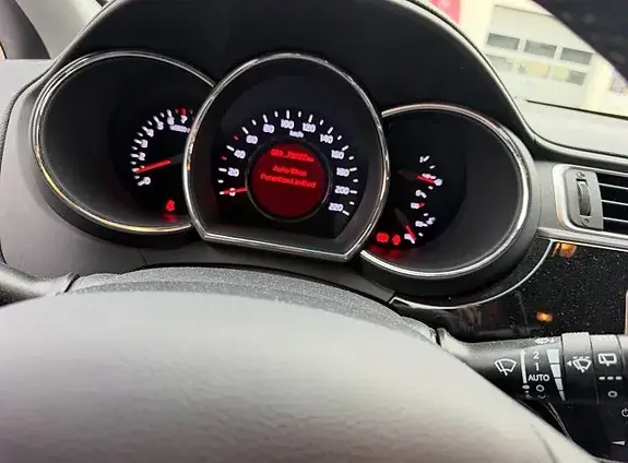 Kia Rio 2016 photo 4