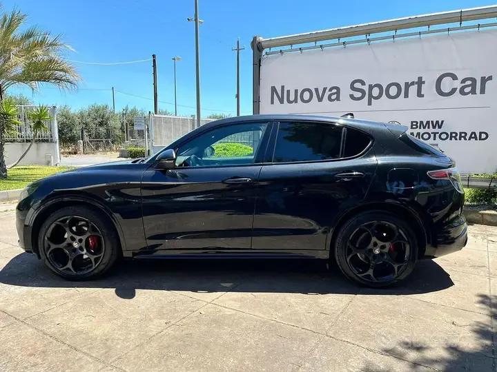 Alfa Romeo Stelvio 2024 photo 5