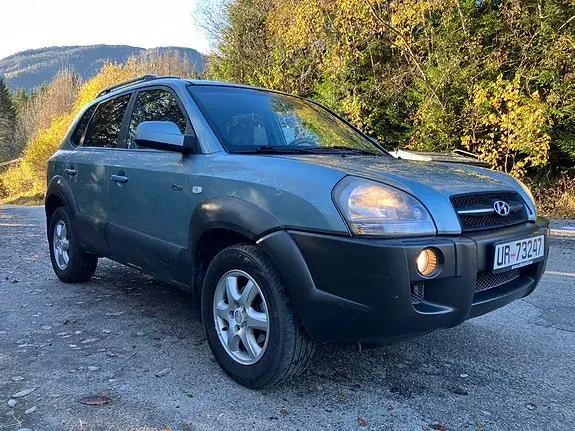 Hyundai Tucson 2005 photo 2