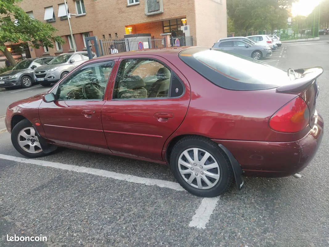 Ford Mondeo