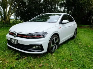 Volkswagen Polo 2019 photo 2