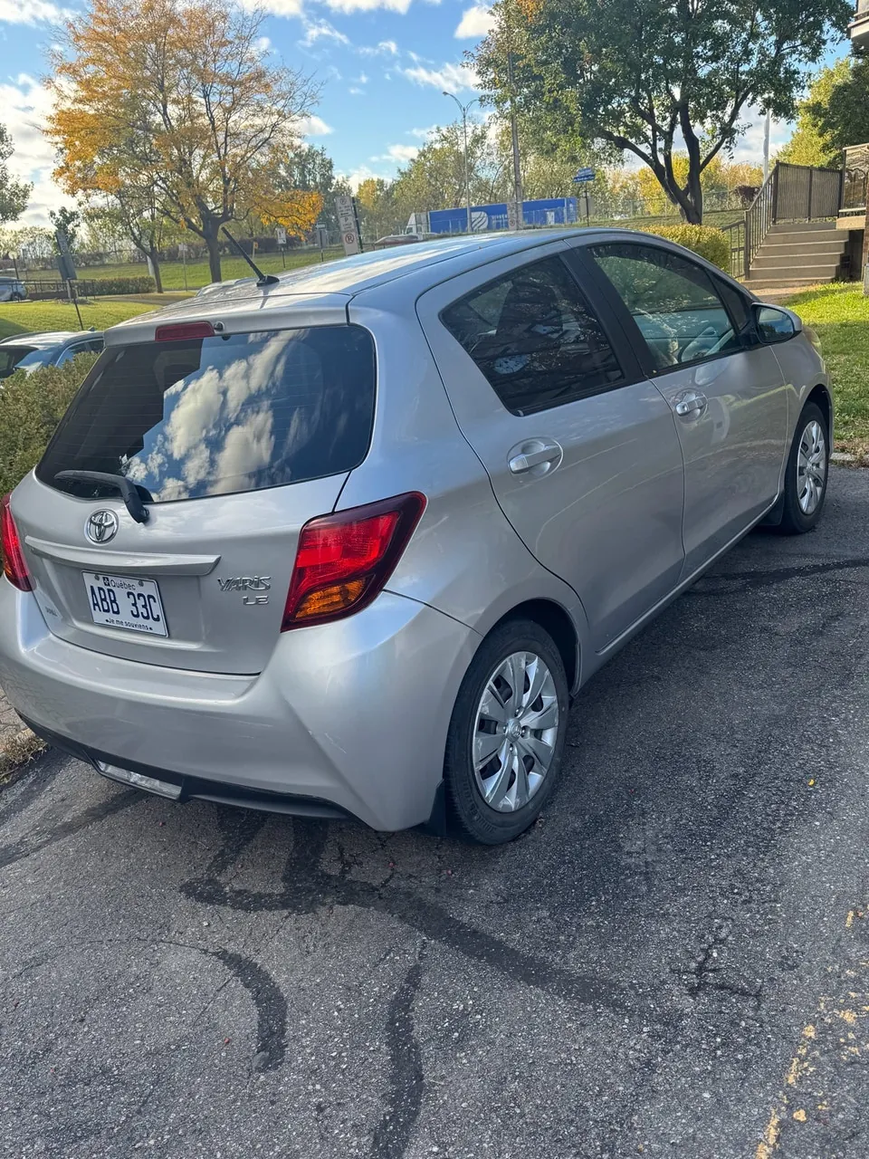Toyota Yaris 2015 photo 2