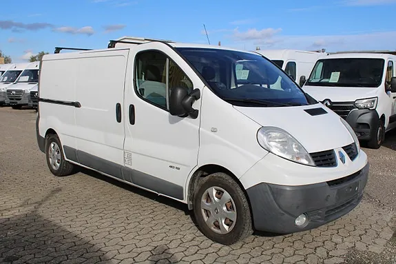 Renault Trafic 2014 photo 2