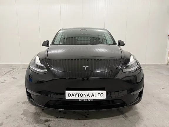 Tesla Model Y 2023 photo 3
