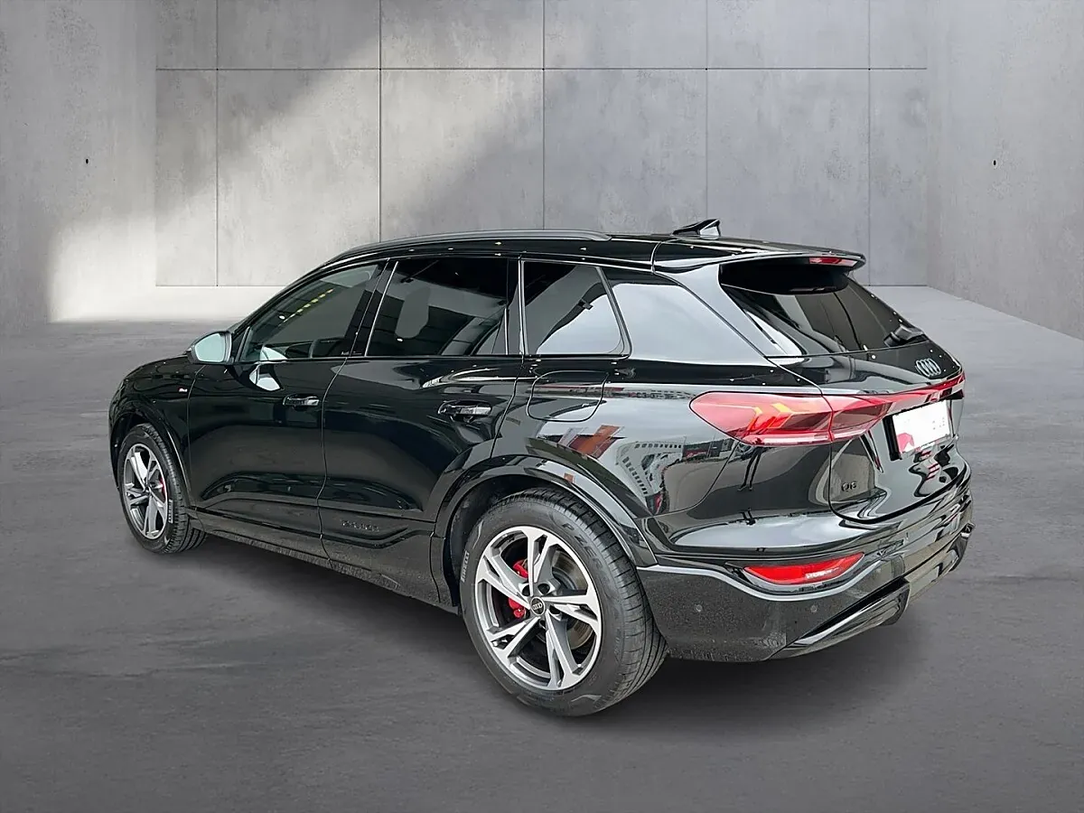 Audi Q6 2025 photo 3