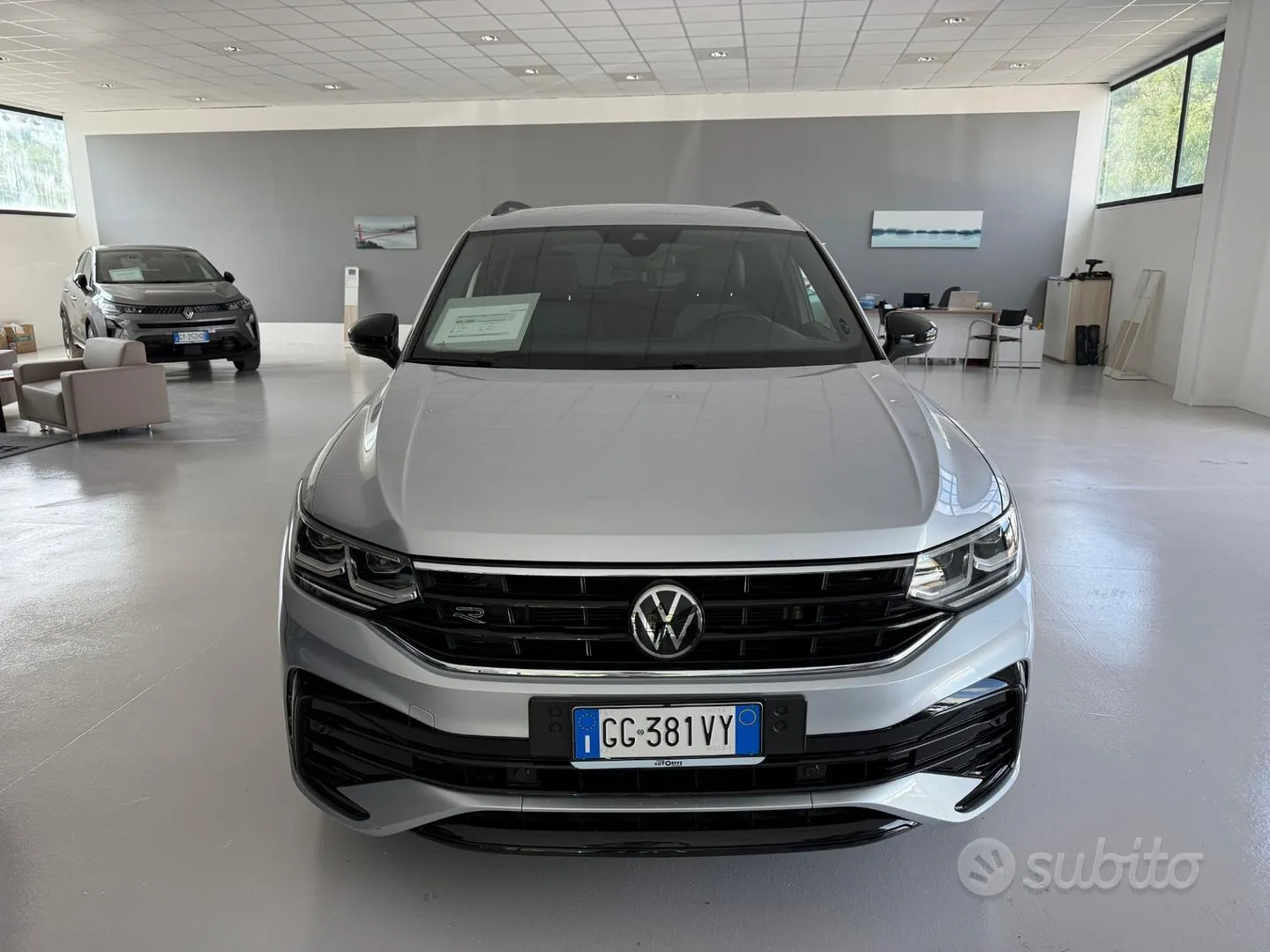 Volkswagen Tiguan 2022 photo 2
