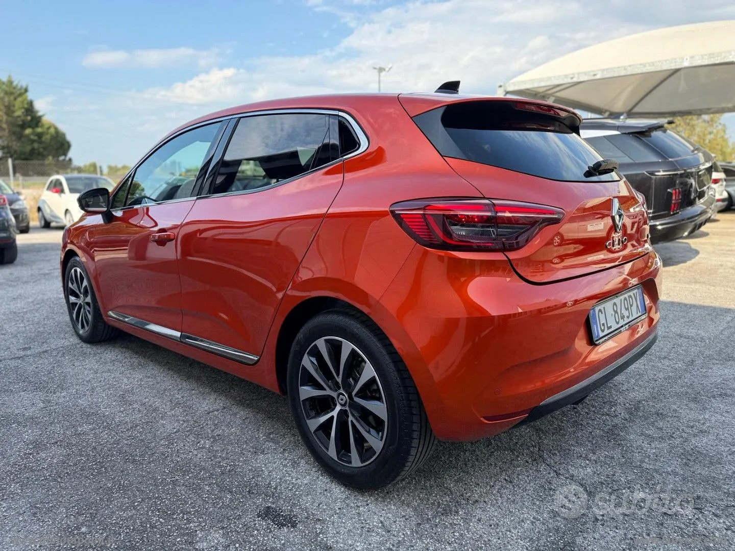 Renault Clio 2023 photo 2