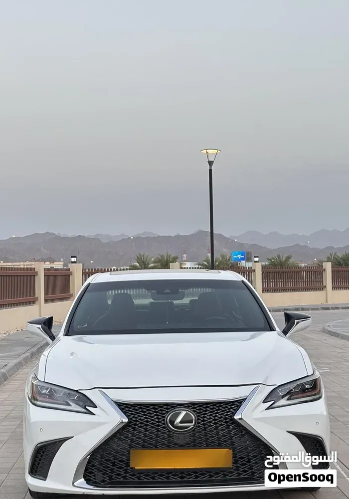 Lexus Es 2020 photo 2