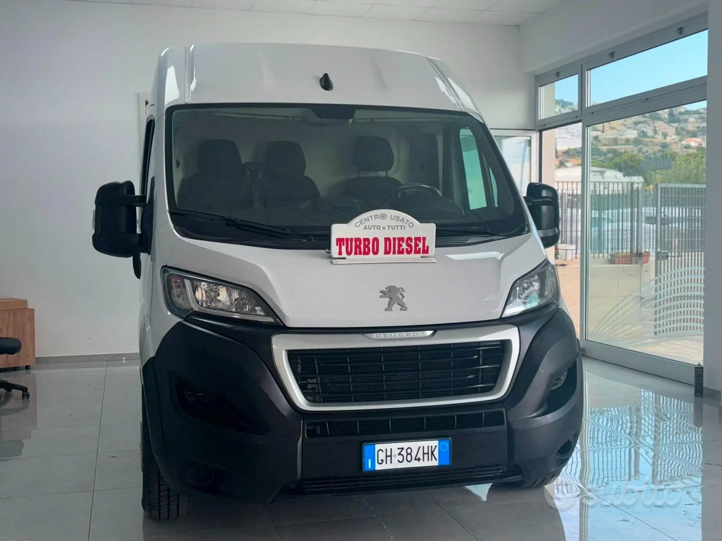 Peugeot Boxer 2022 photo 2