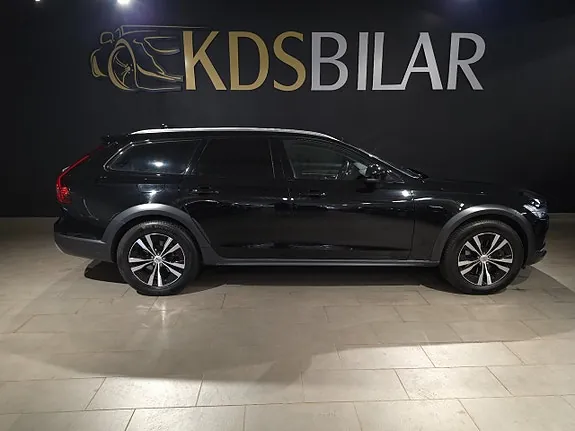 Volvo V90 Cross Country 2021 photo 4