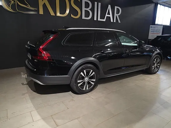 Volvo V90 Cross Country 2021 photo 5