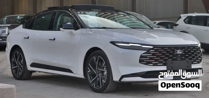 Ford Taurus 2026 photo 4
