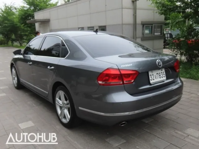 Volkswagen Passat 2014 photo 4