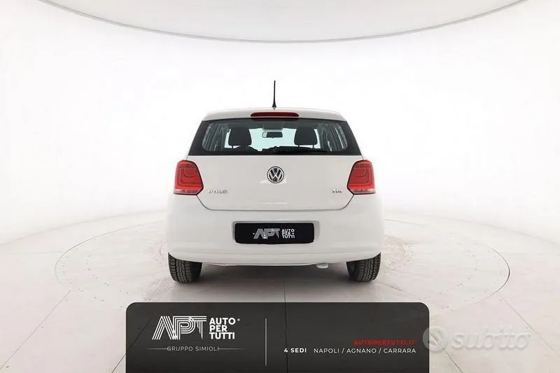 Volkswagen Polo 2012 photo 4