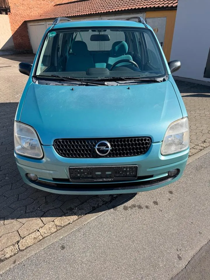 Opel Agila
