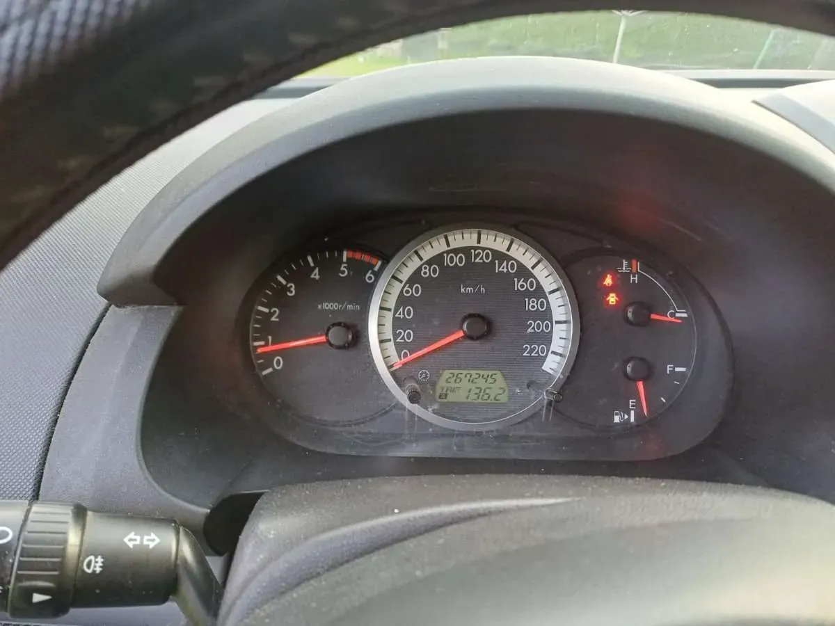 Mazda Mazda5 2007 photo 2