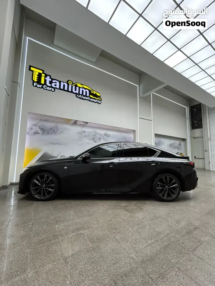 Lexus Is 2021 photo 4