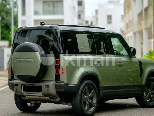 Land Rover Defender 2026 photo 2