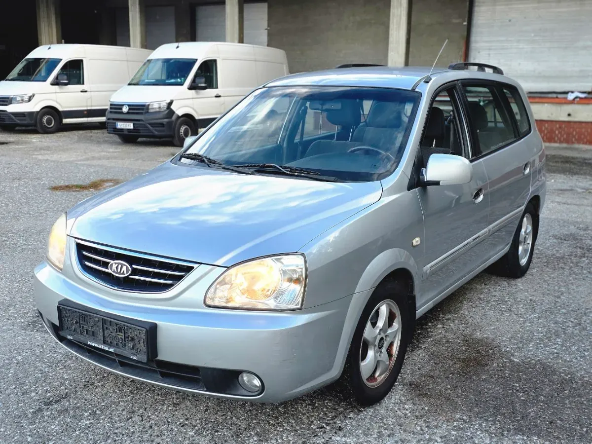 Kia Carens