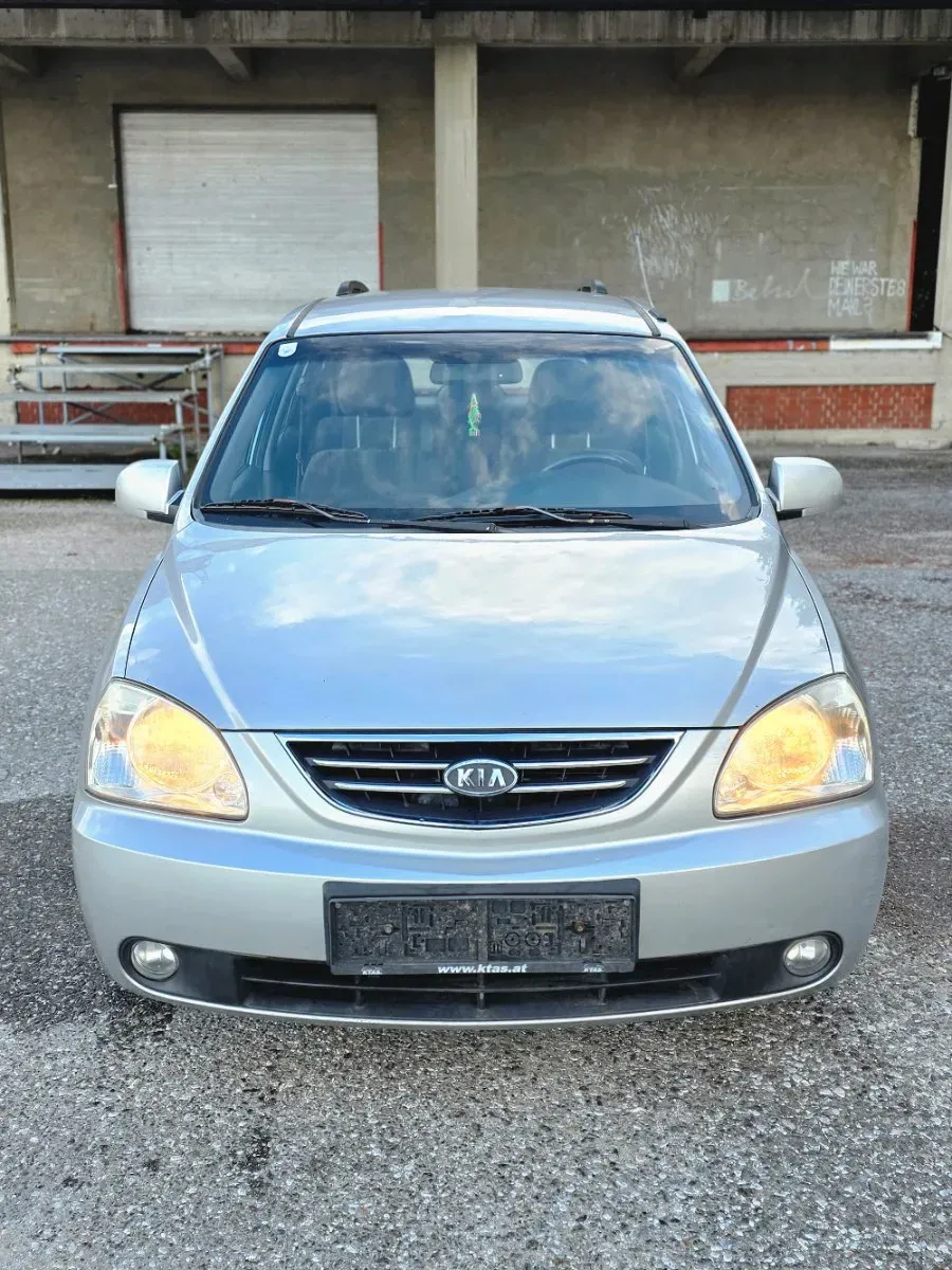Kia Carens 2005 photo 2