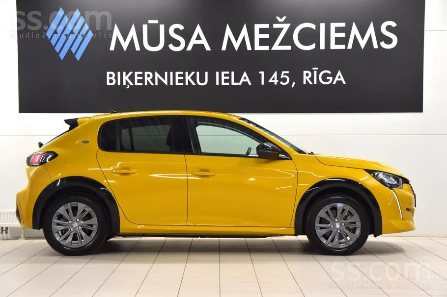 Peugeot E-208 2025 photo 4