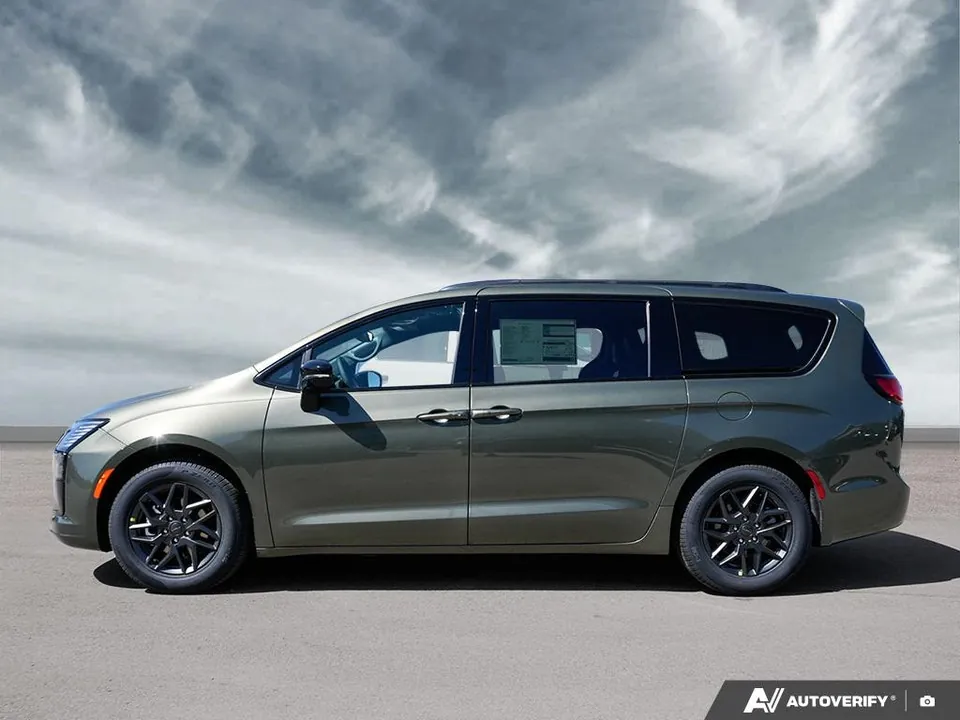Chrysler Pacifica 2027 photo 3