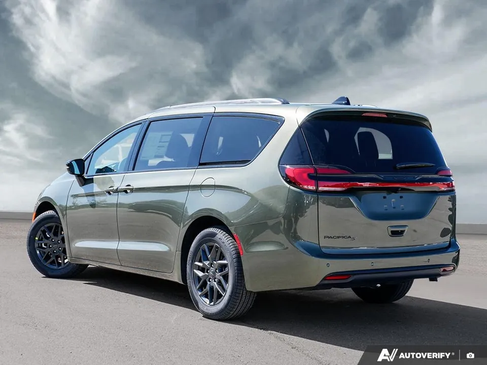 Chrysler Pacifica 2027 photo 4