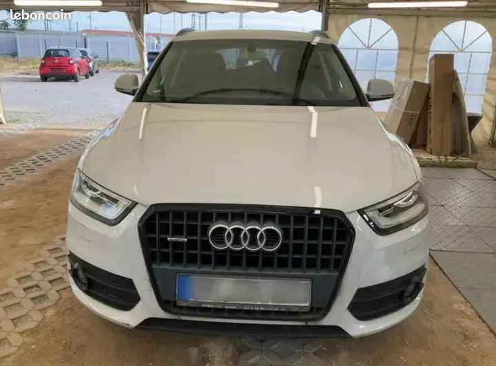 Audi Q3 2013 photo 3