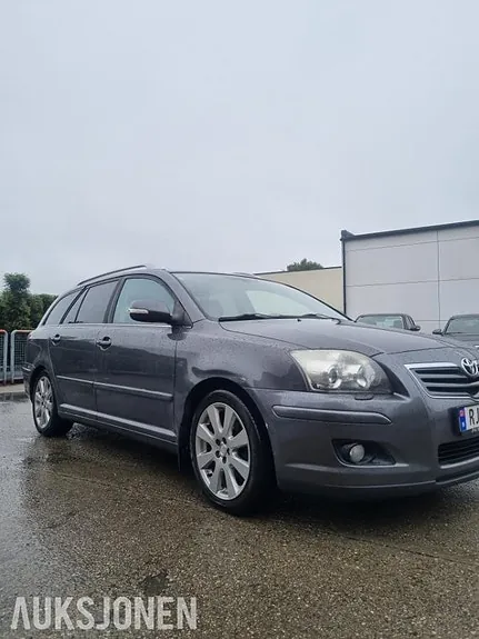 Toyota Avensis 2008 photo 3