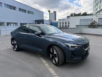 Polestar 2 2023 photo 2