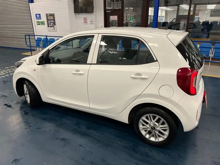 Kia Picanto 2021 photo 4