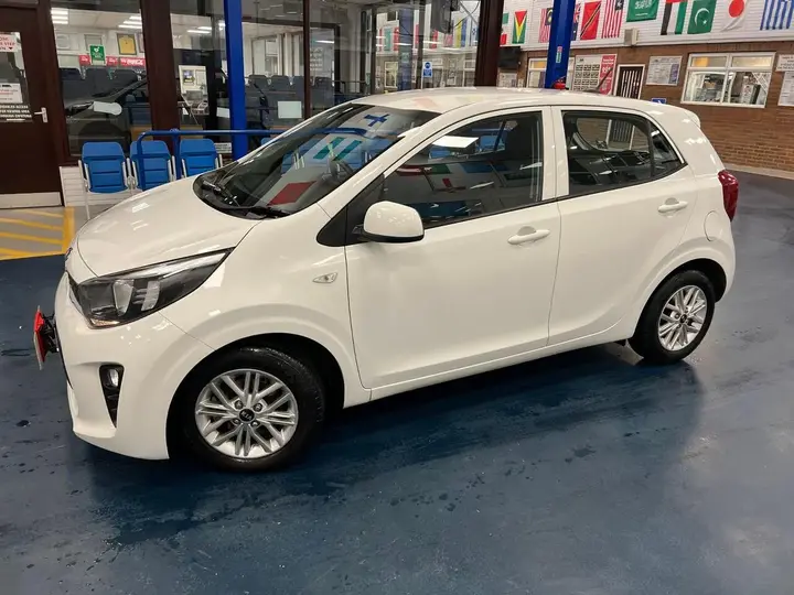 Kia Picanto 2021 photo 3
