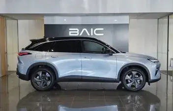 BAIC X55 2026 photo 4